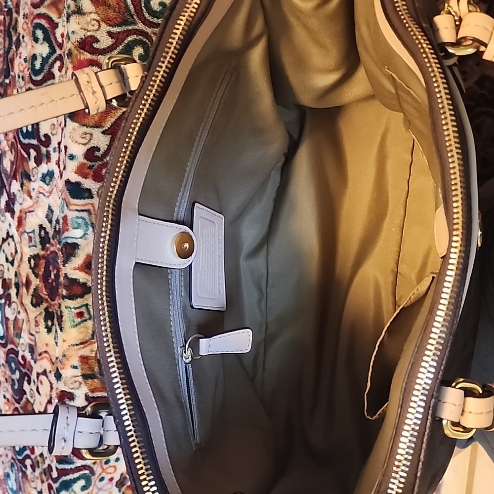 New Authentic Coach Signature Peyton Shoulder Bag - Purse Tan Brown. - Picture 7 of 9